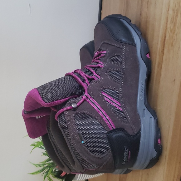 Hi Tech Waterproof Women's Hiking Boots - 8 US - Picture 5 of 13